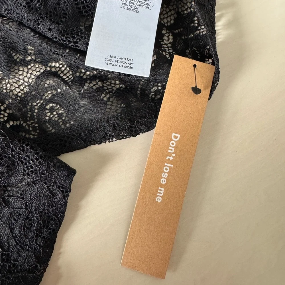 NEW with tags, Reformation Adriano Lace Knit Top – Black